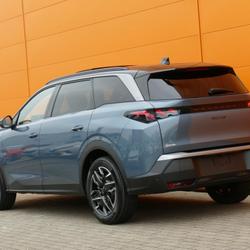 Peugeot 5008 III HYBRID 145 GT EXCLUSIVE - BV E-DCS6 PACK TO. occasion - Coll&eacute;gien - photo 3/42