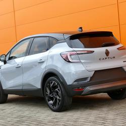 Renault Captur II 1.8 E-TECH FULL HYBRID 160 ESPRIT ALPINE - BVA & PACK 360&deg; occasion - Coll&eacute;gien - photo 3/33