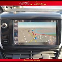 Peugeot 2008 STYLE TURBO 110 MOTEUR NEUF A 87000KM occasion - Albi - photo 2/18