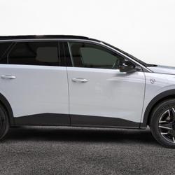 Peugeot 5008 Hybrid 145 ch bva e-dcs6 7pl gt + pack vision 360 & drive assist plus Ganges