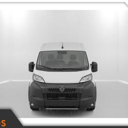 Peugeot Boxer 3.5t L3H2 2.2 HDi 180  BVA8  Fourgon Tol&eacute; 335 L3H2 Vannes