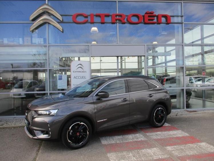 DS DS7 Crossback  - 27 990 €