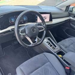 Volkswagen Golf 8 1.0 eTSI OPF 110ch Life Business DSG7 Ploemeur
