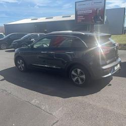 Kia Niro Niro 1.6 GDi Hybride Rechargeable 141 ch DCT6 Premium Cherbourg-en-Cotentin