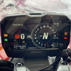 Ducati Streetfighter V4 S Akrapovic La Motte-Servolex