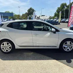 Renault Clio 5 Societe 1.6 E-TECH 140CH BUSINESS -21 Saint-Saturnin