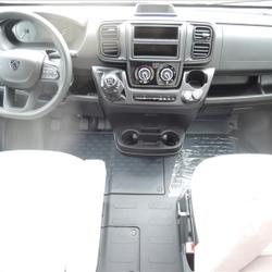 Fourgon Carado PEUGEOT BOXER 2.0L 140 CV Morlaix