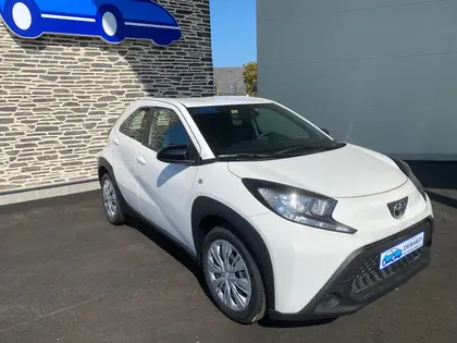 Toyota Aygo X - 1.0 VVT-I 72CH DYNAMIC MY24 - 16 990 €