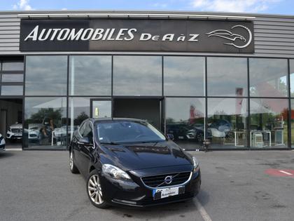 Volvo V40 - D3 150CH START&STOP MOMENTUM GEARTRONIC - 10 990 €