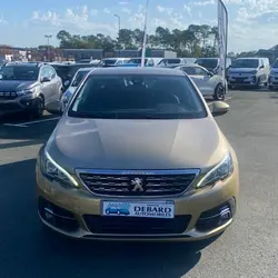 Peugeot 308 II Phase 2 1.5 BLUEHDI 130CH S&S ALLURE EAT8 Saint-Saturnin