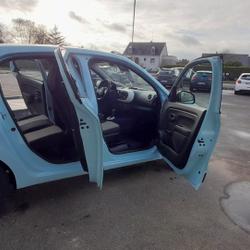 Renault Twingo 3 Life - Achat Int&eacute;gral -21 Ambri&egrave;res-les-Vall&eacute;es