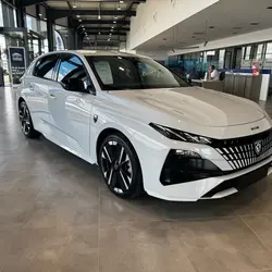 Peugeot 308 III Phase 1 1.5 BLUEHDI 130CH S&S GT EAT8 Saint-Saturnin