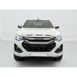 Isuzu DMax 2.2L SPACE CABINE M T PRESTIGE occasion - Cesson-S&eacute;vign&eacute; - photo 2/19