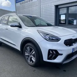 Kia Niro 1.6 GDI 105CH ISG + ELECTRIQUE 43.5CH LOUNGE DCT6 Pont-l'Abb&eacute;