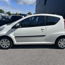 Peugeot 107 1.0 12v 68 Active 3 portes  (mars 2014) (co2 99) Pont-Scorff