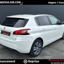Peugeot 308 Phase 2 1.2 Puretech 130 S&S Allure Corz&eacute;