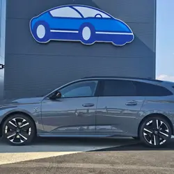 Peugeot 308 SW Phase 2 1.5 BLUEHDI 130CH S&S GT EAT8 Trignac