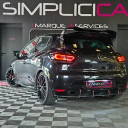 Renault Clio 4 Clio 1.6 Turbo 220 EDC RS Trophy La Motte-Servolex