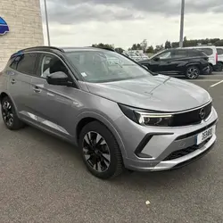 Opel Grandland 1.5 D 130CH ELEGANCE BUSINESS BVA8 Saint-L&eacute;ger-de-Lini&egrave;res