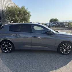 Peugeot 308 III Phase 1 1.5 BLUEHDI 130CH S&S ALLURE EAT8 Alixan
