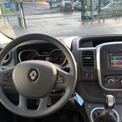 Fourgon MCC RENAULT TRAFFIC 145 CV BVA Org&egrave;res
