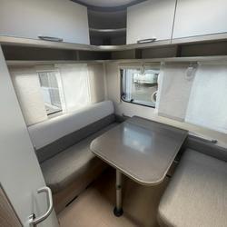 Caravane Burstner PREMIO 395TS Verson