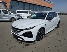 Peugeot 308 III Phase 1 Saint-Léger-de-Linières