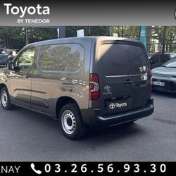Toyota Proace City Medium 100 D-4D Dynamic RC22 &Eacute;pernay