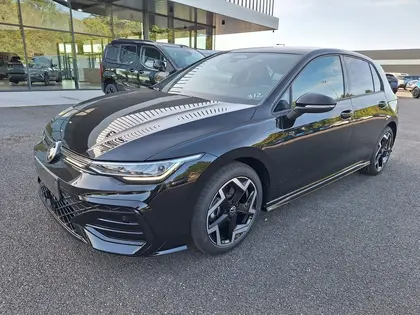 Volkswagen Golf 8 - 1.5 ETSI EVO2 116CH R-LINE EDITION DSG7 - 32 490 €