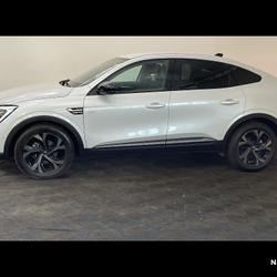 Renault Arkana Arkana E-Tech hybride 145 - 22 Engineered Rivery