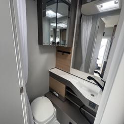 Caravane Burstner  Verson