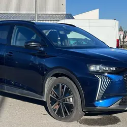 DS DS7 1.6 PLUG-IN HYBRID 4X4 300CH ETOILE occasion - Onet-le-Ch&acirc;teau - photo 3/28