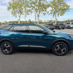Peugeot 2008 1.2 HYBRID 145CH ALLURE E-DCS6 occasion - Saint-Saturnin - photo 3/20