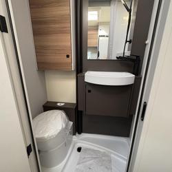 Profile Burstner FIAT DUCATO 2.2L JTD - 140 BVA Dury