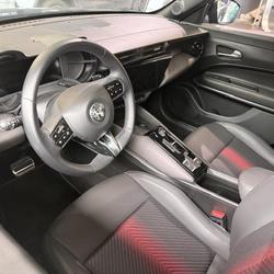 Alfa Romeo Junior Junior 1.2 Ibrida 145 ch e-DCT6 Q4 Premium Perpignan