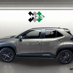 Toyota Yaris Cross Yaris Cross Hybride 116h AWD-i Trail (marchepieds standardis&eacute;s) Saint-&Eacute;tienne