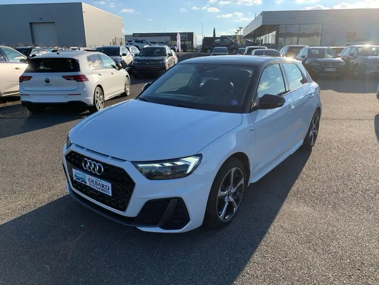 Audi A1 Sportback  - S Line - 22 990 €