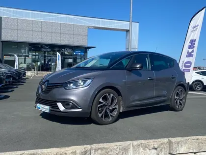 Renault Scenic 4 - 1.7 BLUE DCI 120CH INTENS - 17 490 €