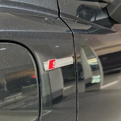 Audi Q3 Q3 45 TFSIe 245 ch S tronic 6 S line Paris 17e Arrondissement