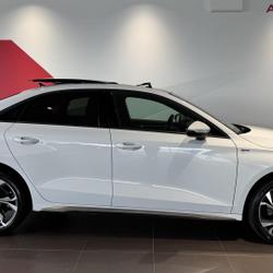 Audi A3 A3 Berline TFSI Mild Hybrid 116 S tronic 7 S line Roissy-en-France