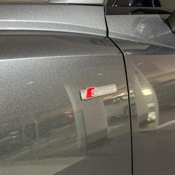 Audi Q3 Q3 35 TFSI 150 ch S tronic 7 S line Paris 17e Arrondissement