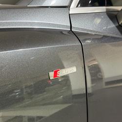 Audi Q3 Q3 35 TFSI 150 ch S tronic 7 S line Paris 17e Arrondissement