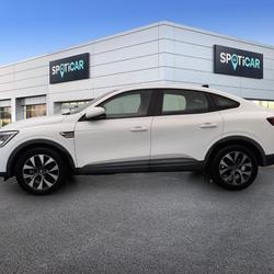 Renault Arkana Arkana E-Tech 145 Zen P&eacute;zenas