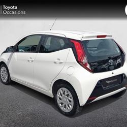 Toyota Aygo 1.0 VVT-i 72ch x-play 5p MY20 Lanester