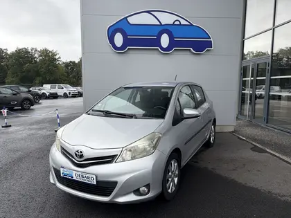 Toyota Yaris - 69 VVT-I TENDANCE 5P - 9 690 €