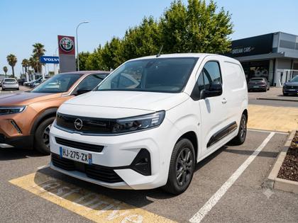 Opel Combo Cargo - COMBO CARGO M DIESEL 130 CH AUT. TECH - 25 200 €