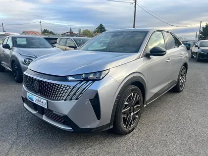 Peugeot 3008 - 1.2 HYBRID 136CH ALLURE E-DCS6 - 27 990 €