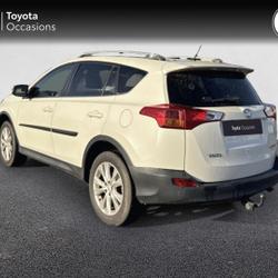 Toyota RAV4 150 D-4D Lounge AWD occasion - Concarneau - photo 2/24