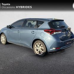 Toyota Auris HSD 136h Dynamic occasion - Concarneau - photo 2/24