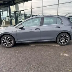 Volkswagen Golf 8 1.5 ETSI OPF 150CH LIFE 1ST DSG7 occasion - M&eacute;rignac - photo 3/8